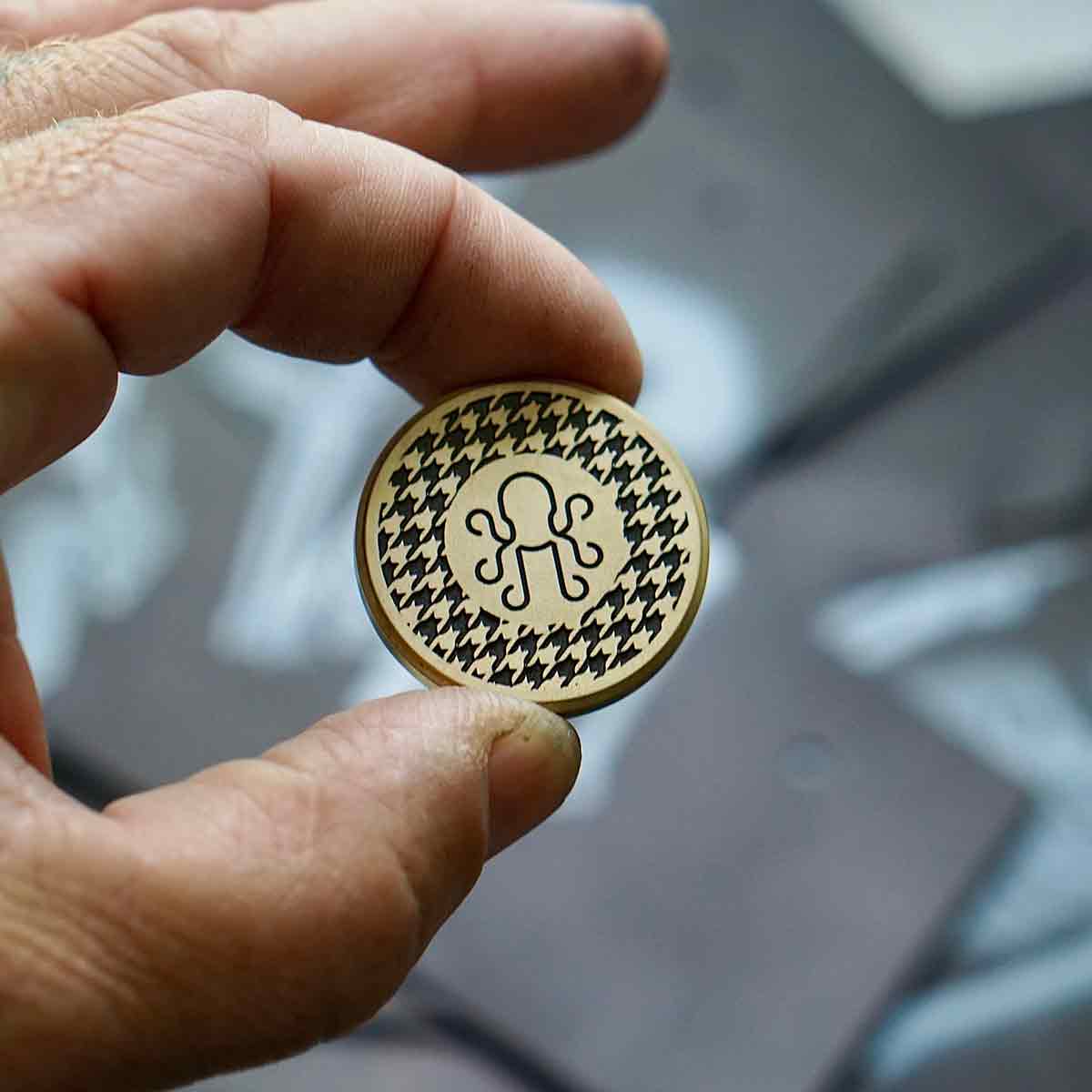 Kraken Houndstooth Ball Marker