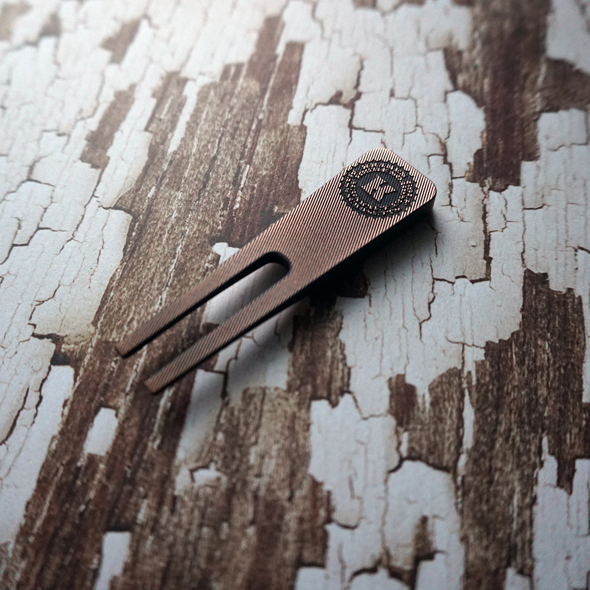 Simple Divot Tool - Copper with Carbon Fiber